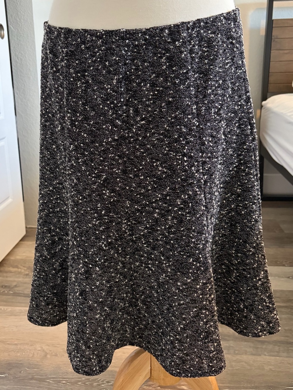 Roz & Ali elastic waist skirt